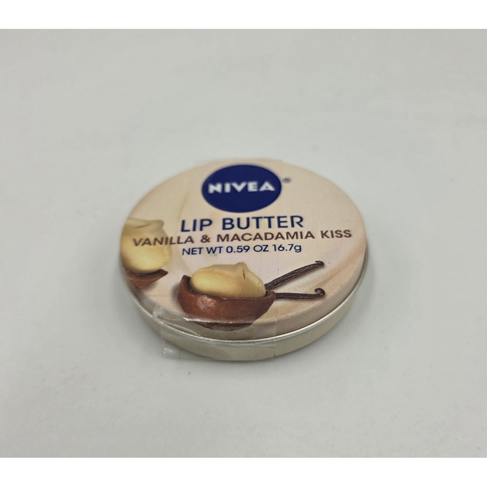 Nivea Lip Butter Vanilla & Macadamia Kiss New Sealed 0.59 oz